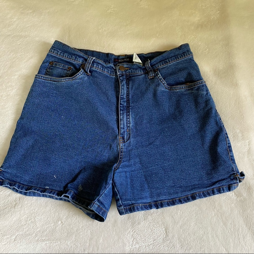 Vintage Highwaisted Jean Shorts